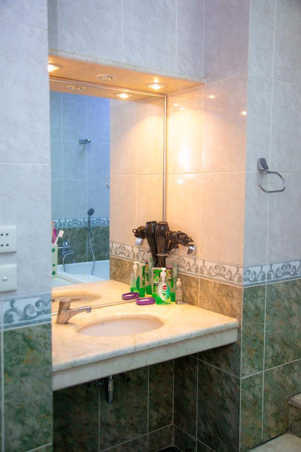 Land Of Fire Hostel Баку Экстерьер фото