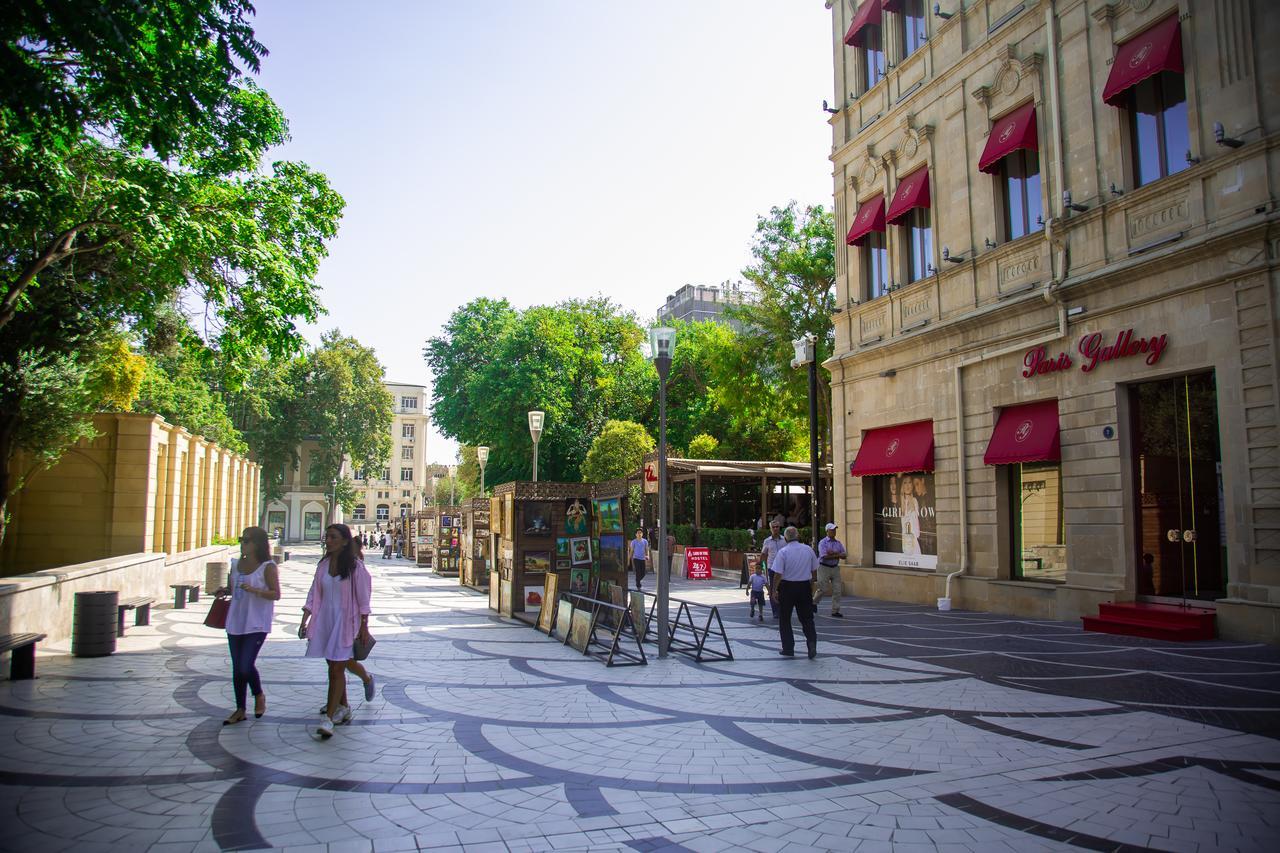 Land Of Fire Hostel Баку Экстерьер фото