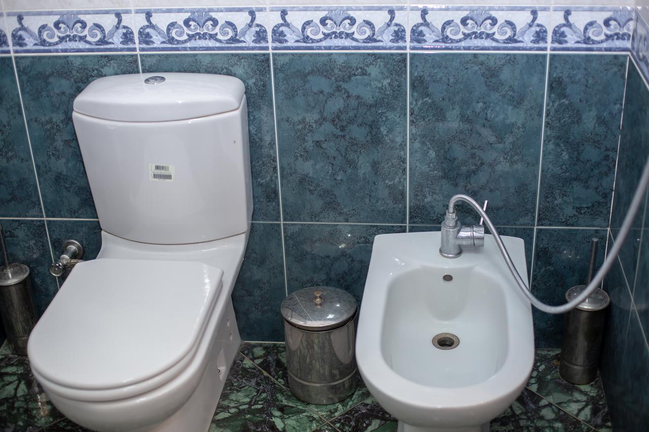 Land Of Fire Hostel Баку Экстерьер фото